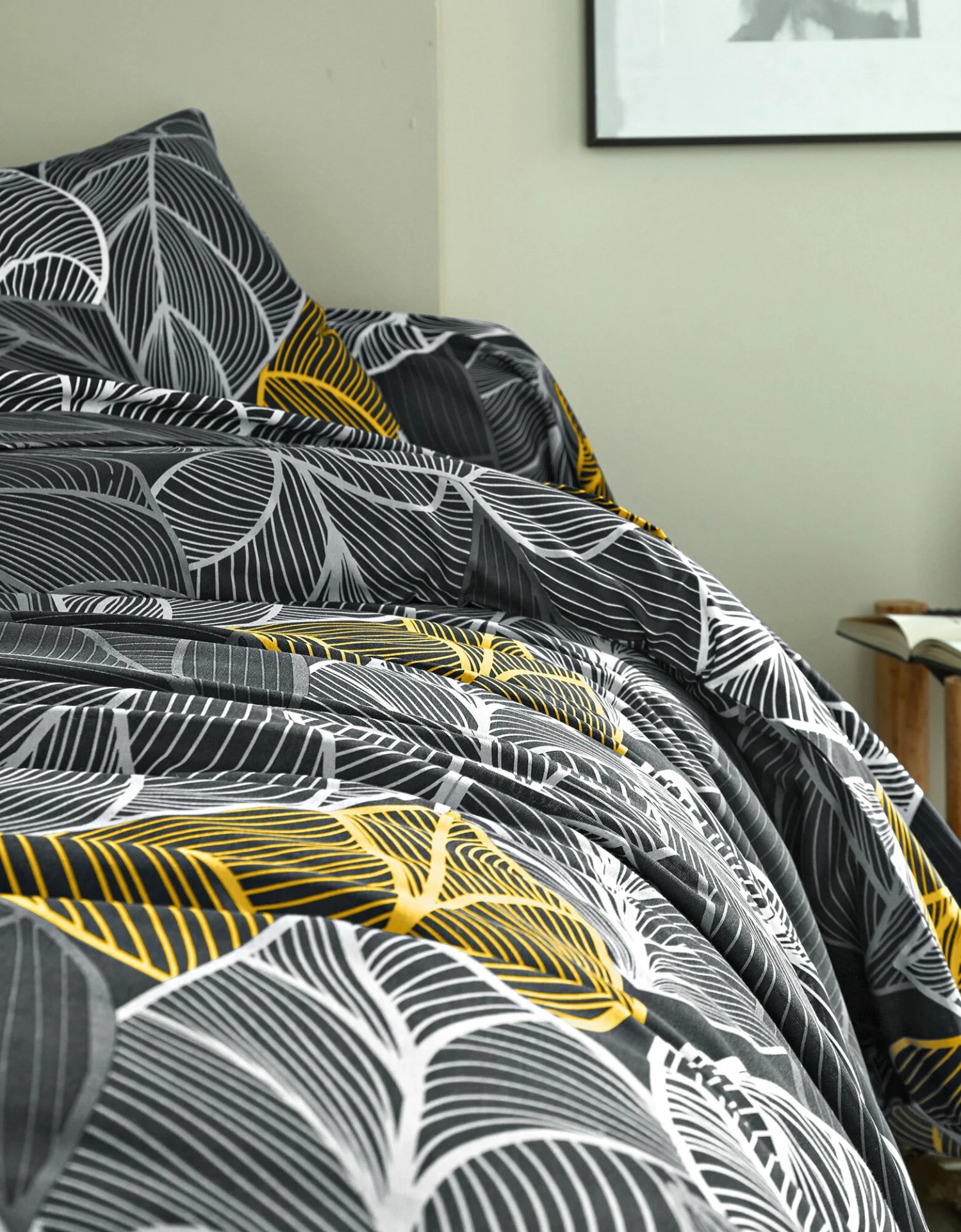 Linge De Lit Elsa En Polycoton à Motifs Feuilles 2 Linge De Lit Elsa En Polycoton à Motifs Feuilles – Image 2