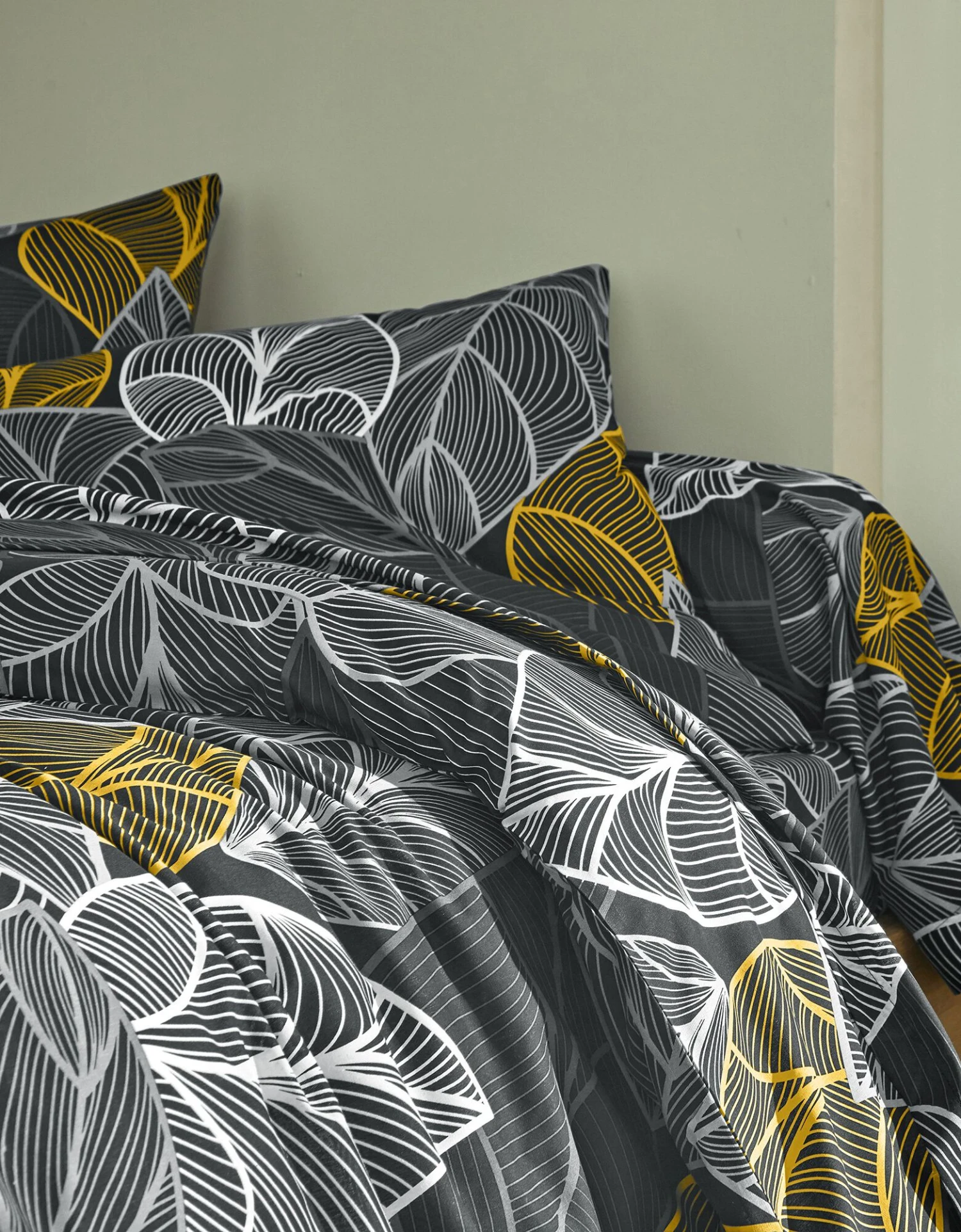 Linge De Lit Elsa En Polycoton à Motifs Feuilles 6 Linge De Lit Elsa En Polycoton à Motifs Feuilles – Image 6