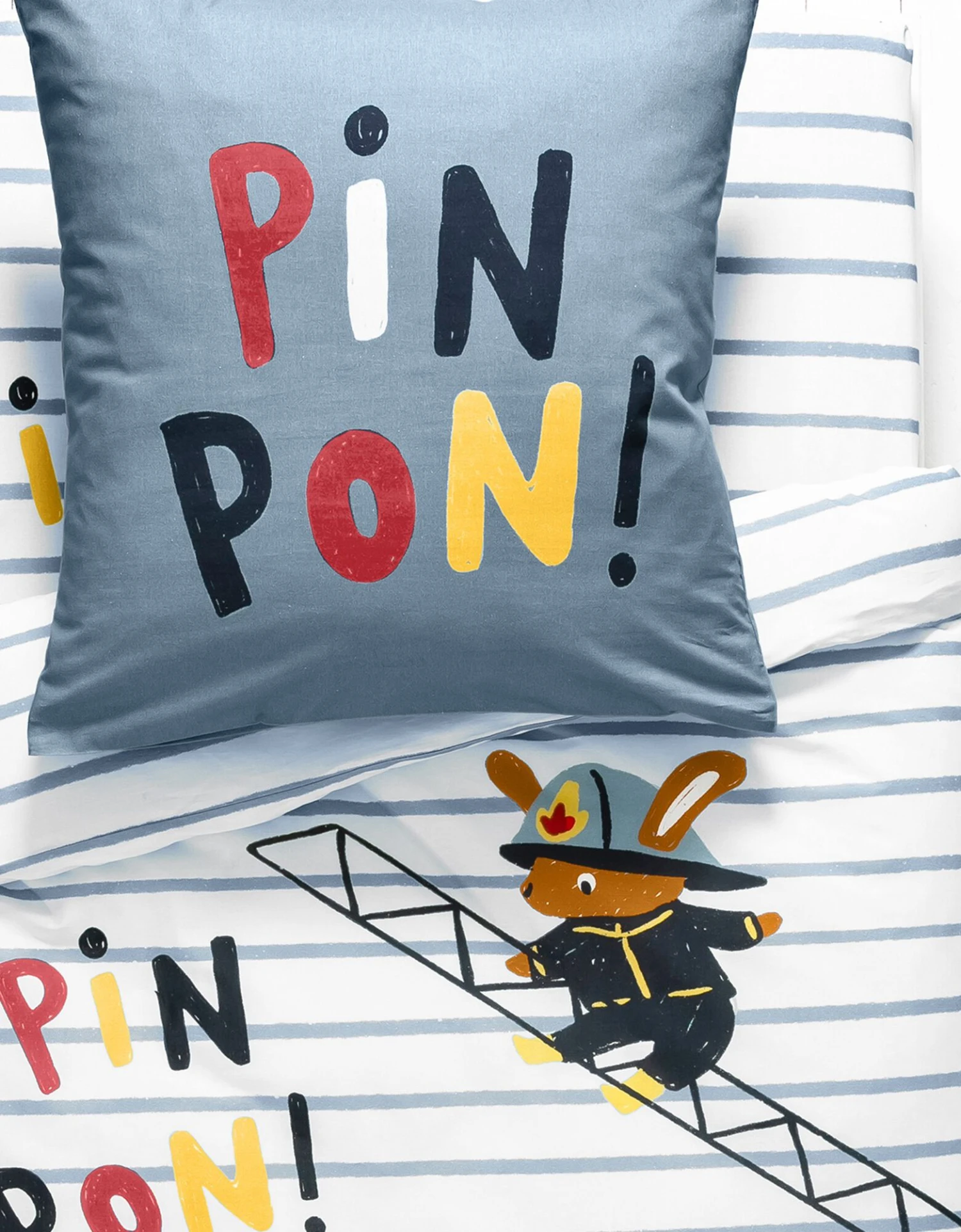 Linge De Lit Enfant à Motifs Pompiers En Coton 2 Linge De Lit Enfant à Motifs Pompiers En Coton – Image 2