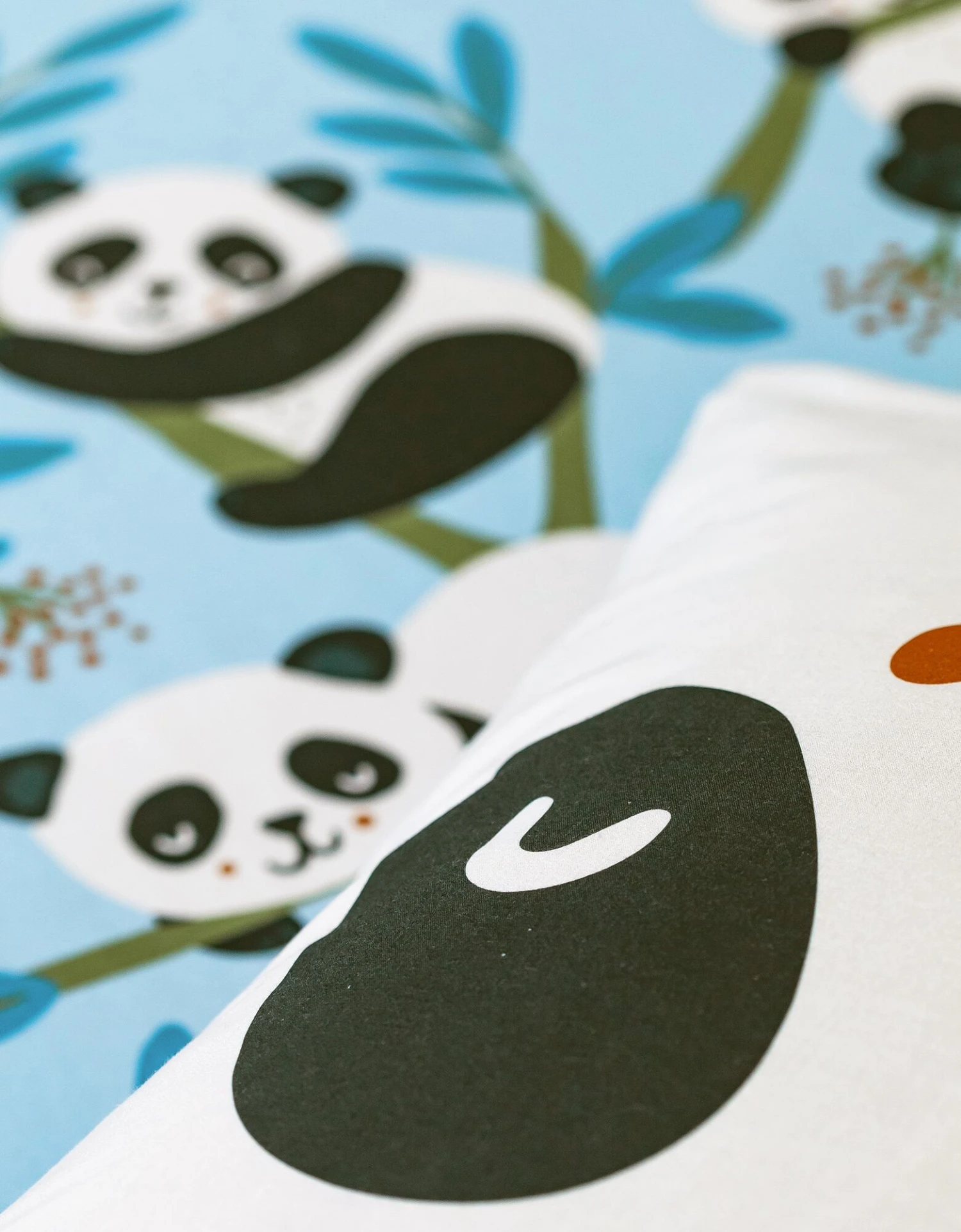 Linge De Lit Enfant Tao à Motifs Panda En Coton Biologique 8 Linge De Lit Enfant Tao à Motifs Panda En Coton Biologique – Image 8