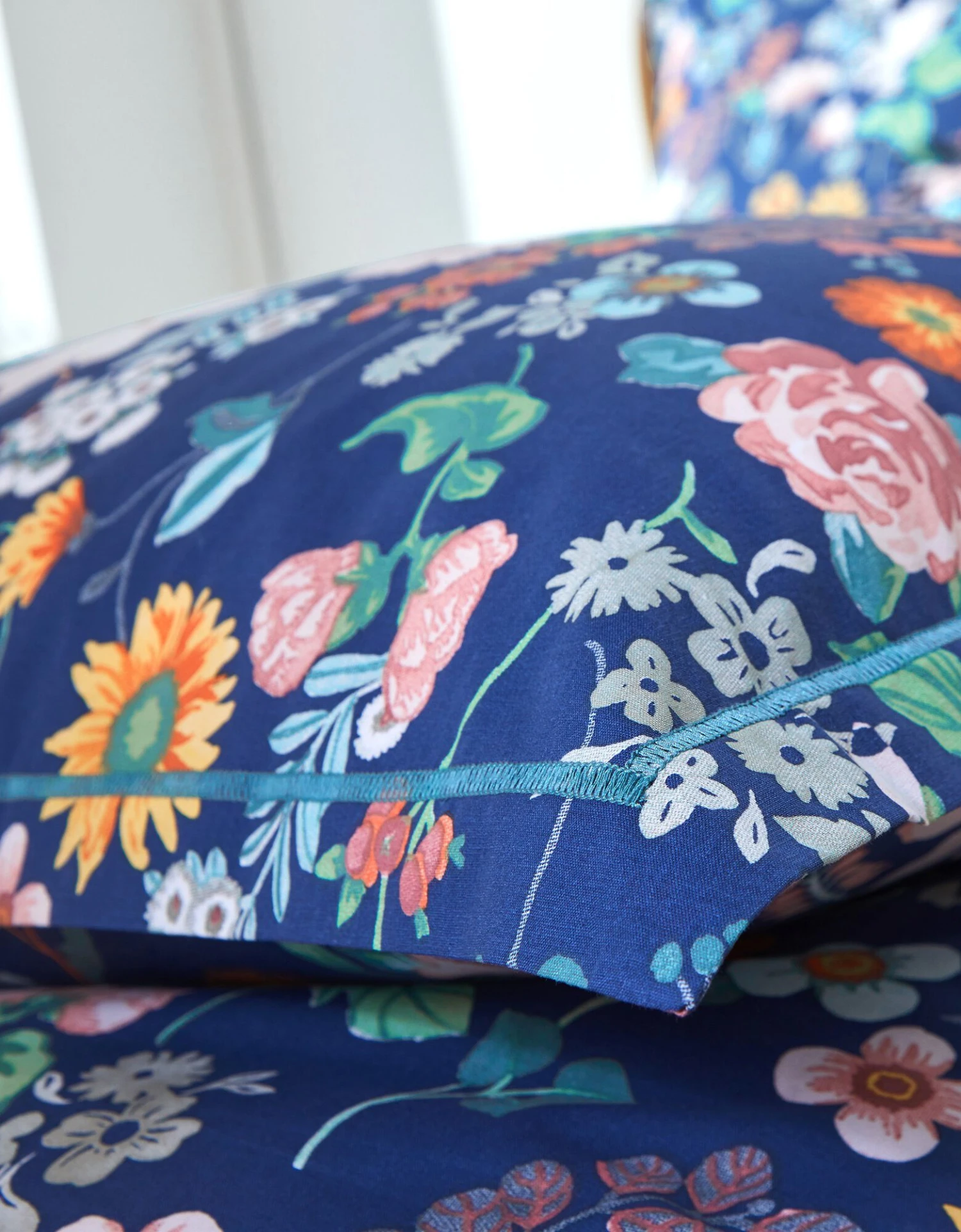 Linge De Lit Kelly En Coton Imprimé Floral 5 Linge De Lit Kelly En Coton Imprimé Floral – Image 5