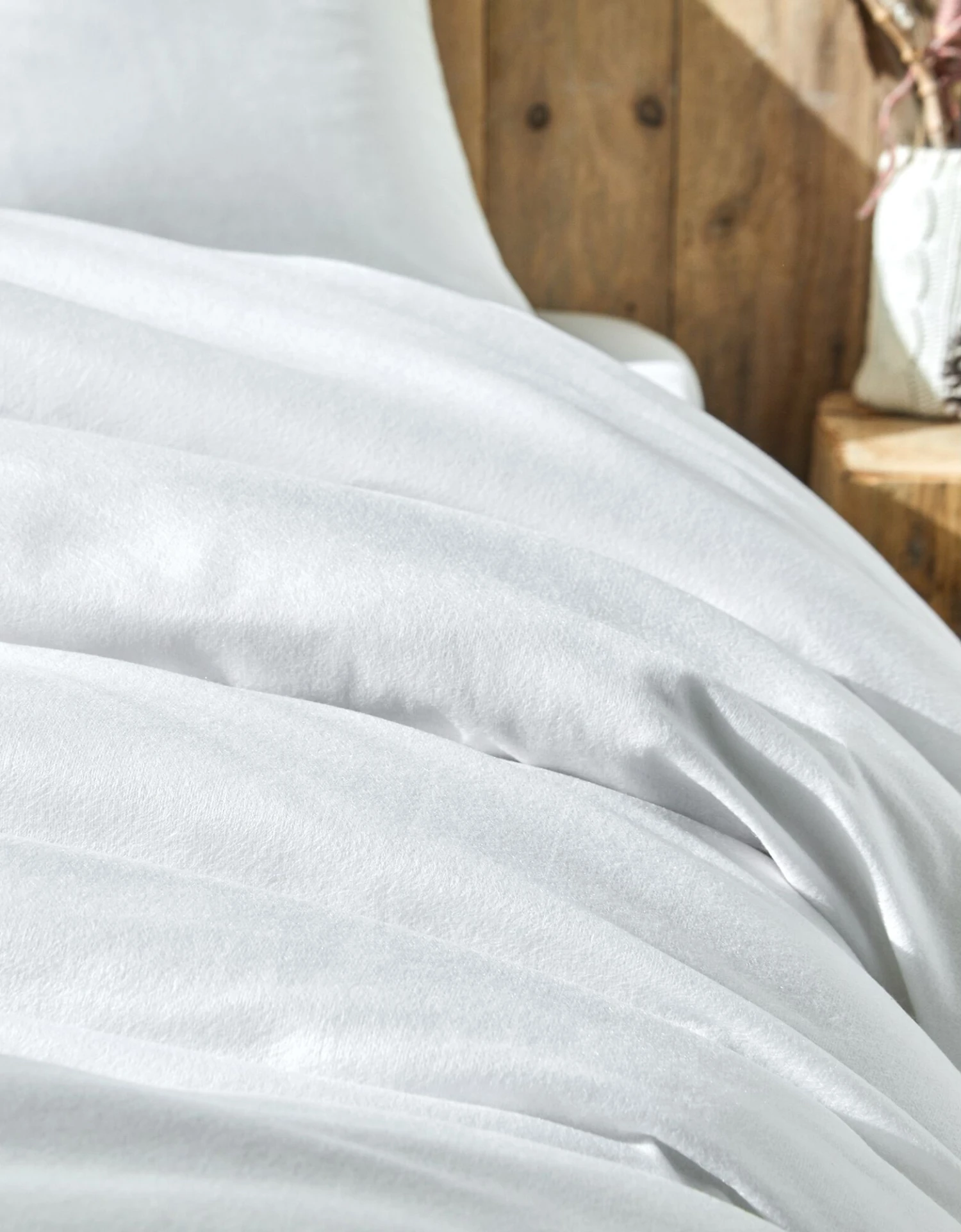 Kit De Couchage Confort Jetable : Drap-housse + Housse De Couette + Taie D'oreiller 3 Kit De Couchage Confort Jetable : Drap-housse + Housse De Couette + Taie D'oreiller – Image 3