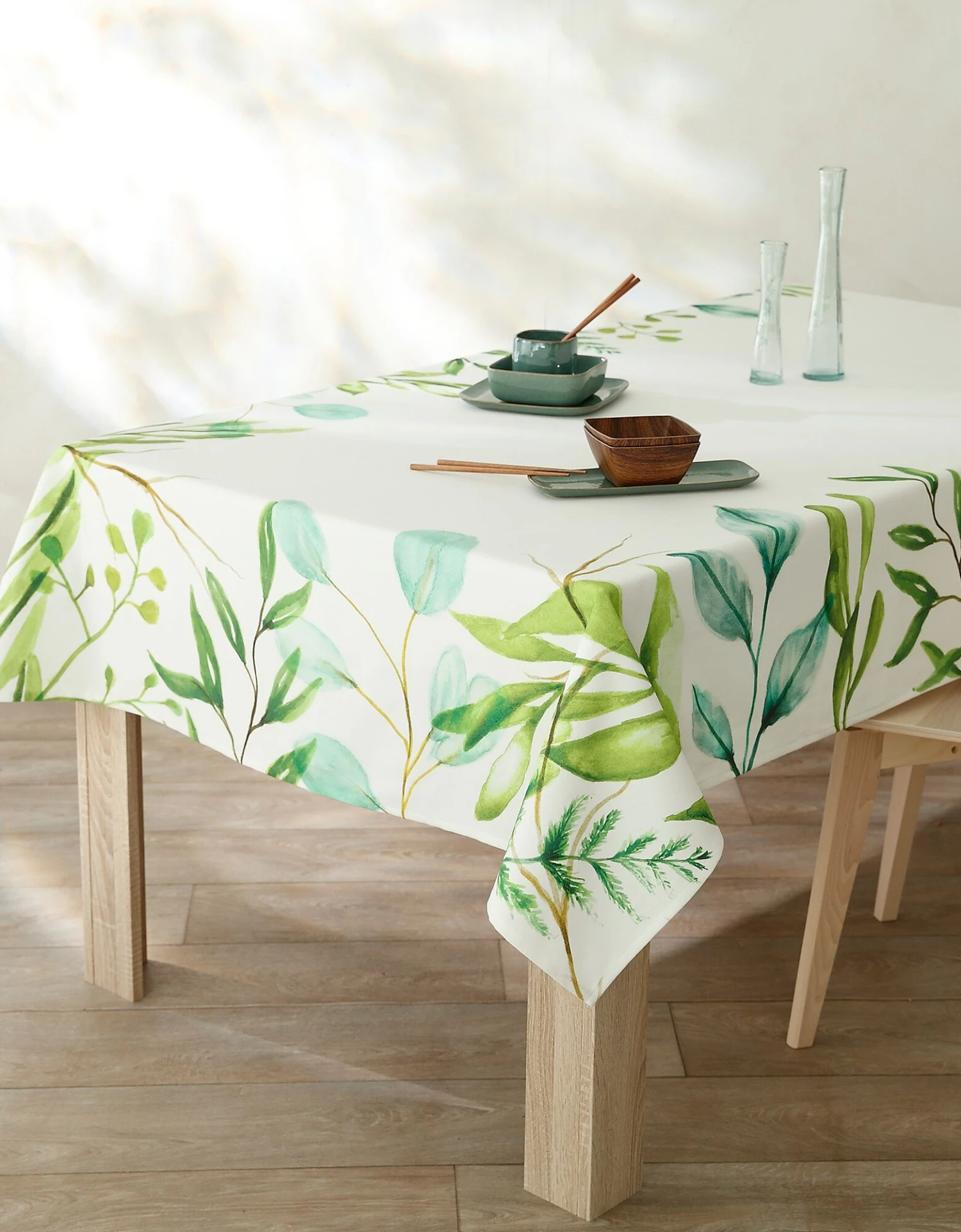 Nappe Fabriquée En France, Motif Frise Végétale Aquarelle - Coton Biologique(1) 4 Nappe Fabriquée En France, Motif Frise Végétale Aquarelle - Coton Biologique(1) – Image 4