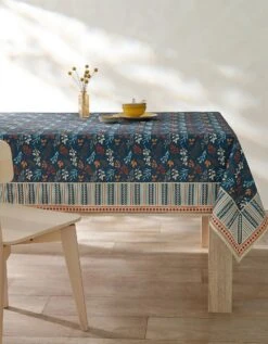 Nappe Fabriquée En France, Motif Fleuri Indian Fond Bleu - Coton Biologique(1)