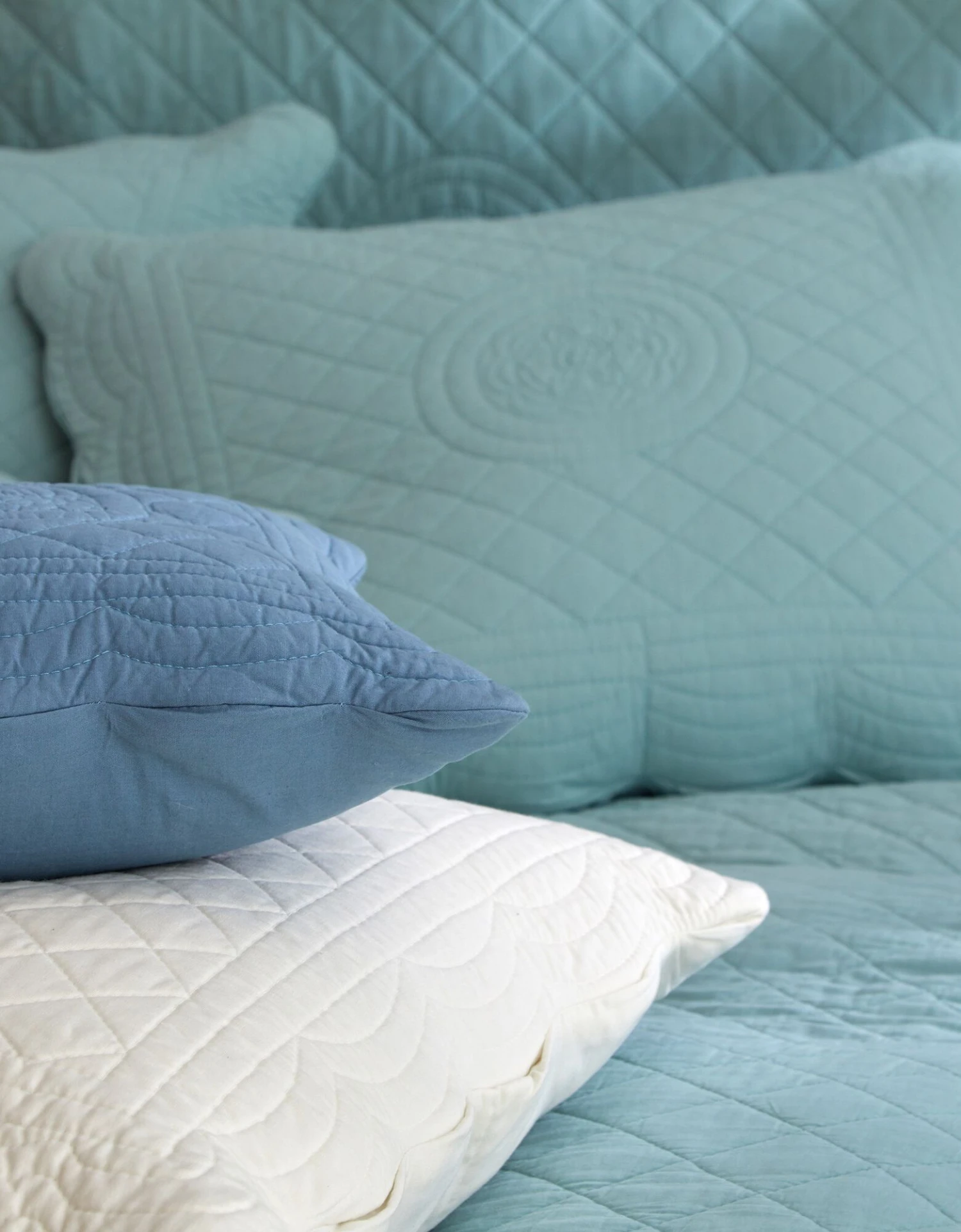 Couvre-lit Uni Style Boutis Cassandre 4 Couvre-lit Uni Style Boutis Cassandre – Image 4