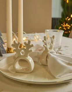 Lot De 4 Ronds De Serviette Renne En Porcelaine