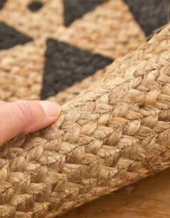 Tapis Rond En Jute Imprimé Noir -Maison Textiles Magasin 291037 C01 zoomx vue4