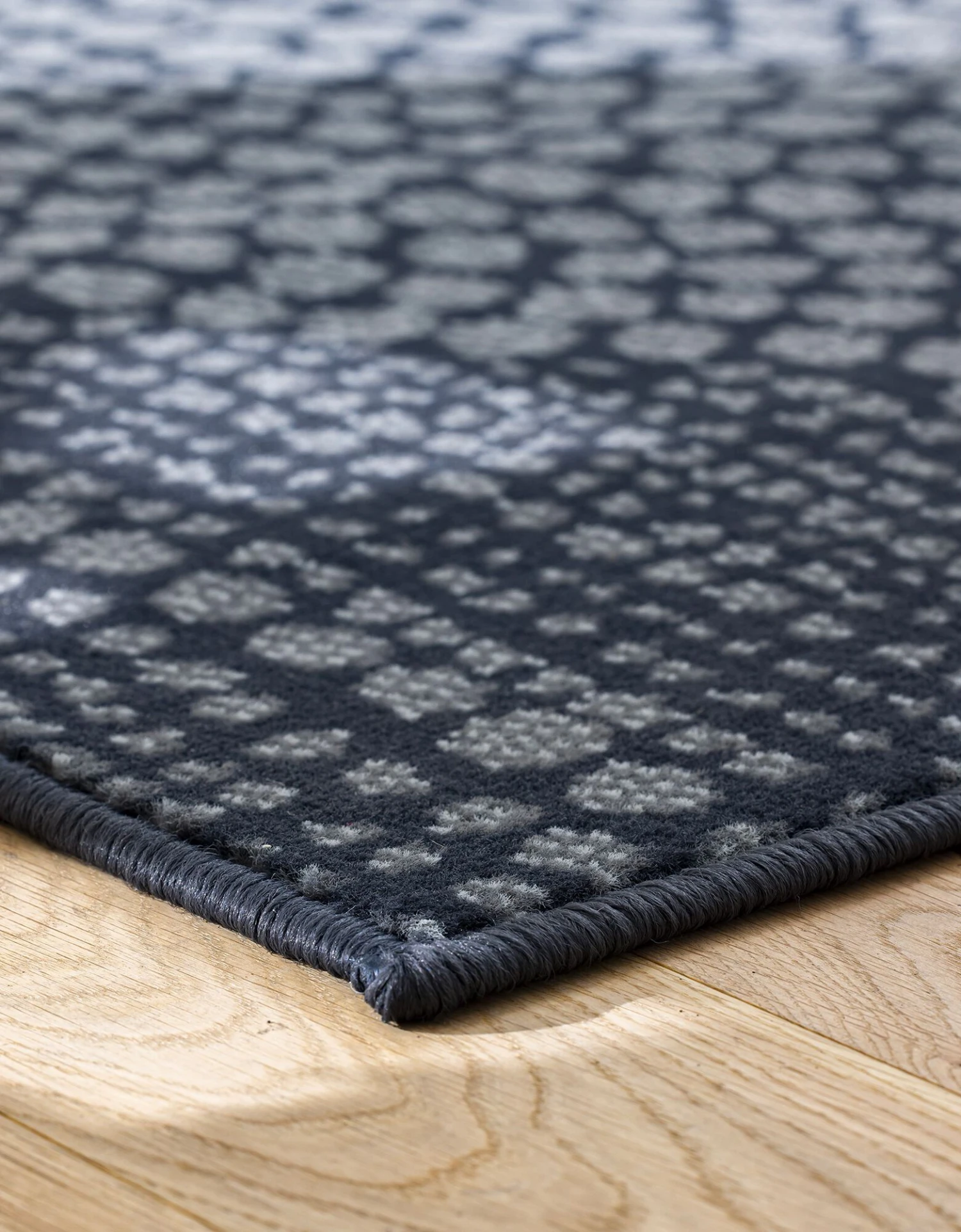 Tapis Motifs Pointillés 2 Tapis Motifs Pointillés – Image 2