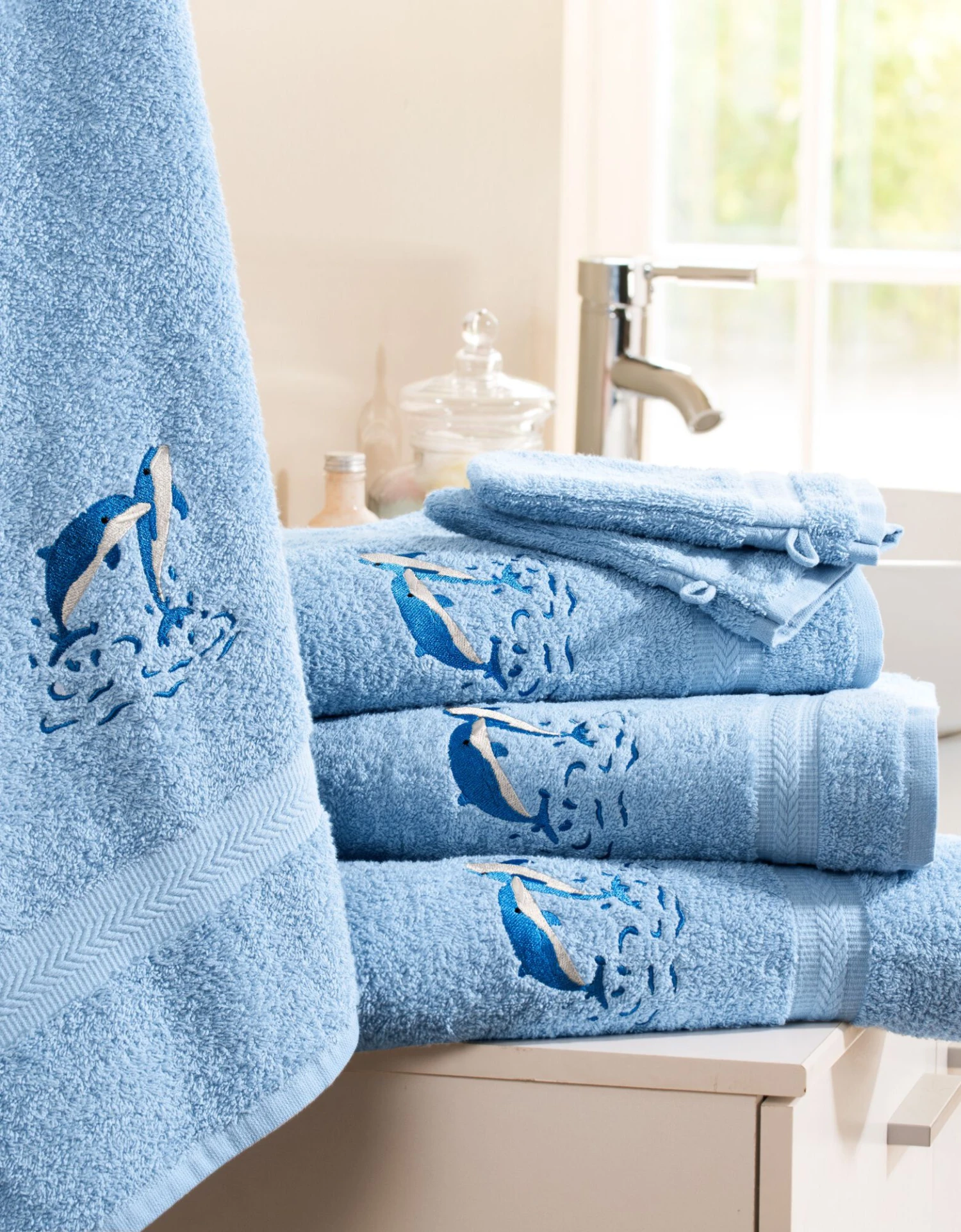 Éponges Brodées Dauphins Colombine® - Lot 1 Éponges Brodées Dauphins Colombine® - Lot