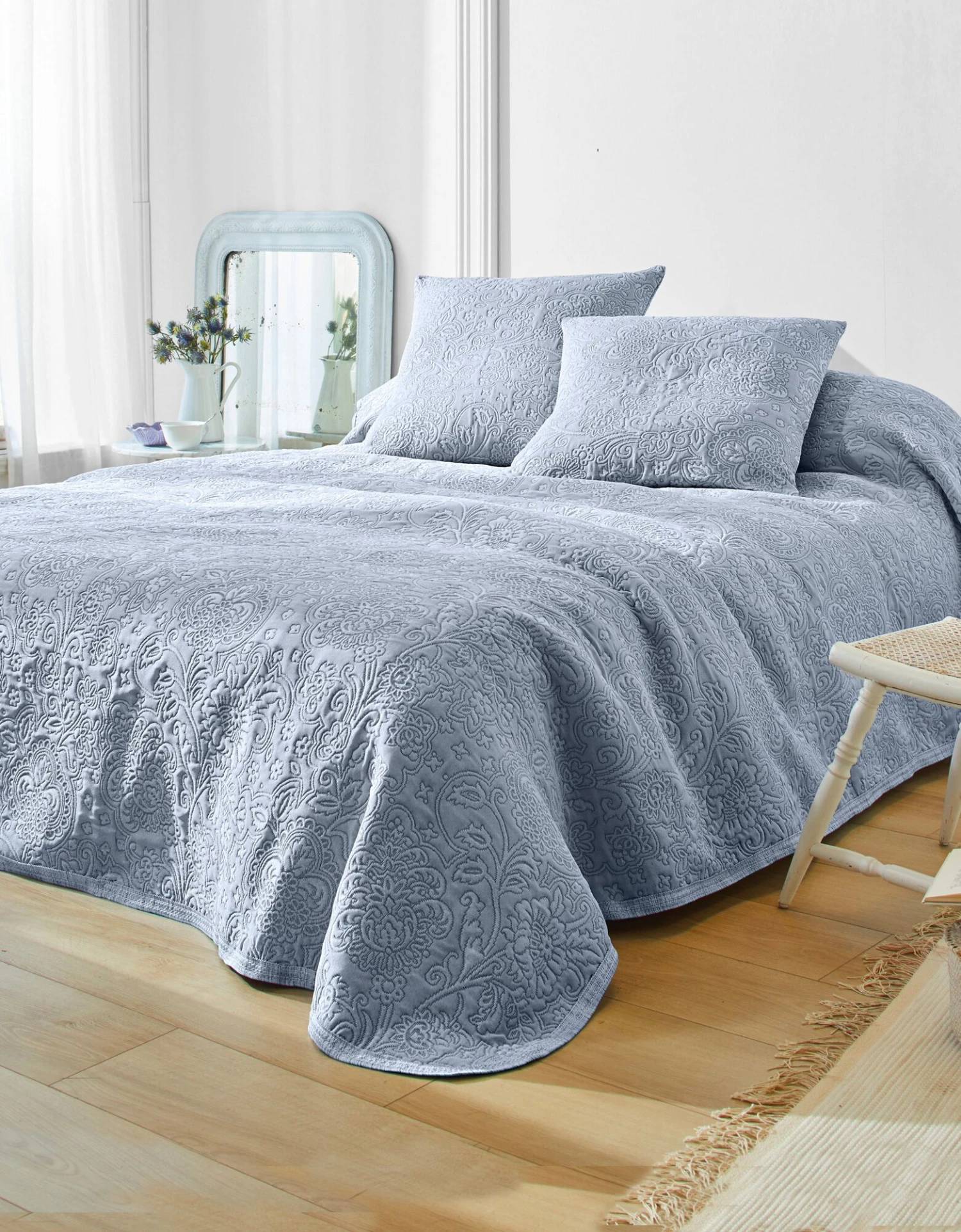 Jeté De Lit Uni Style Boutis Mélissa 1 Jeté De Lit Uni Style Boutis Mélissa