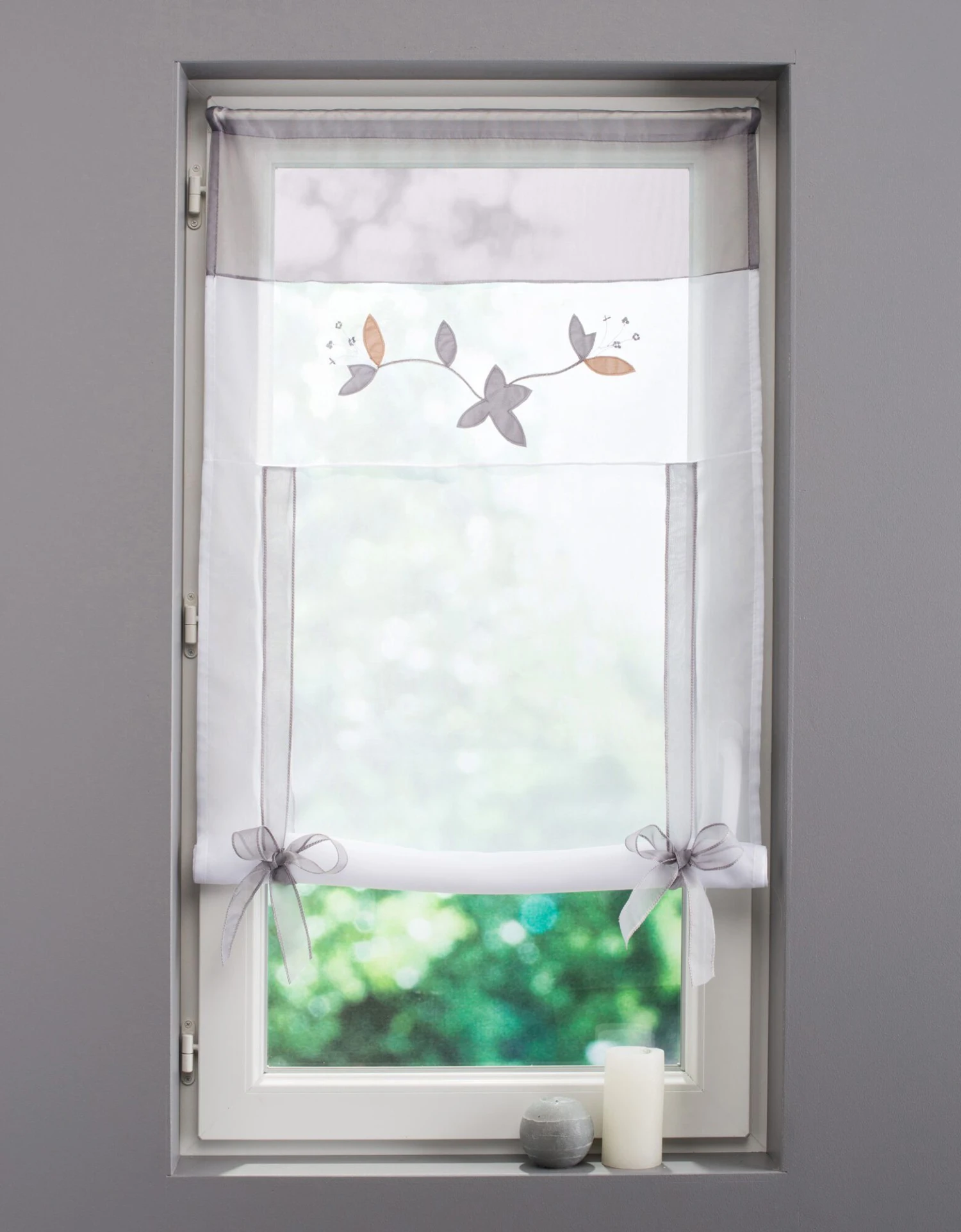 Store Remontable Voile Motif Orchidée Finition Passe-tringle 1 Store Remontable Voile Motif Orchidée Finition Passe-tringle