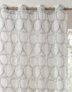 Panneau Voile étamine Brodé Sphères Finition Oeillets -Maison Textiles Magasin 323822 C01 zoomx vue3