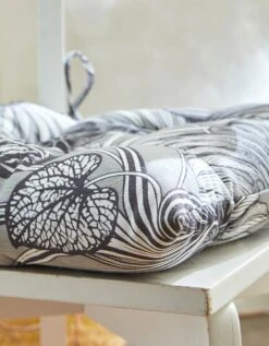 Galette De Chaise Imprimé Tropical - Lot De 2 8 Galette De Chaise Imprimé Tropical - Lot De 2 -Maison Textiles Magasin 325062 C03 zoomx vue4