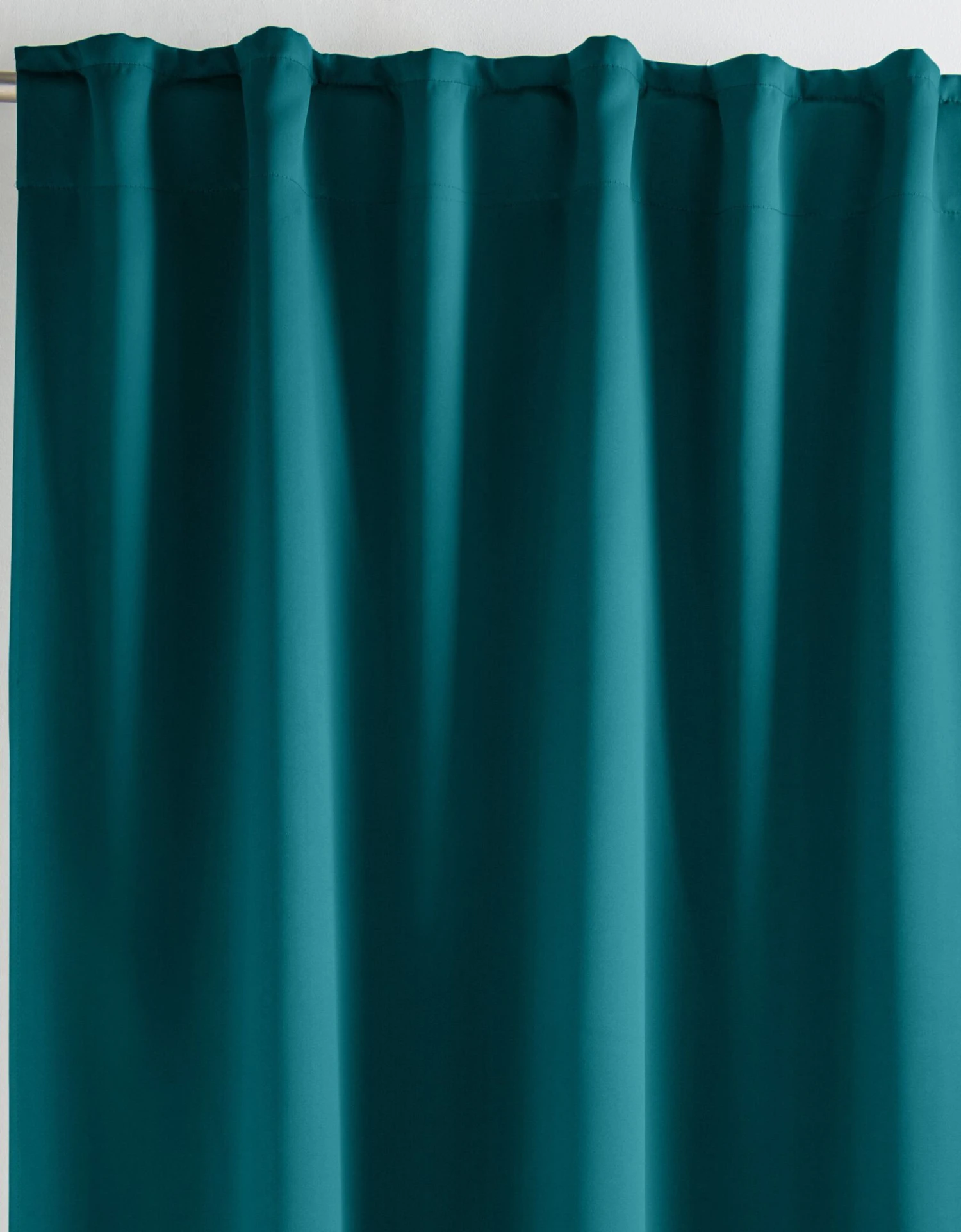 Rideau Occultant Uni Satiné Finition Pattes Cachées 2 Rideau Occultant Uni Satiné Finition Pattes Cachées – Image 2