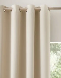 Rideau Occultant Uni Satiné Finition Oeillets -Maison Textiles Magasin 328022 C05 zoomx vue5