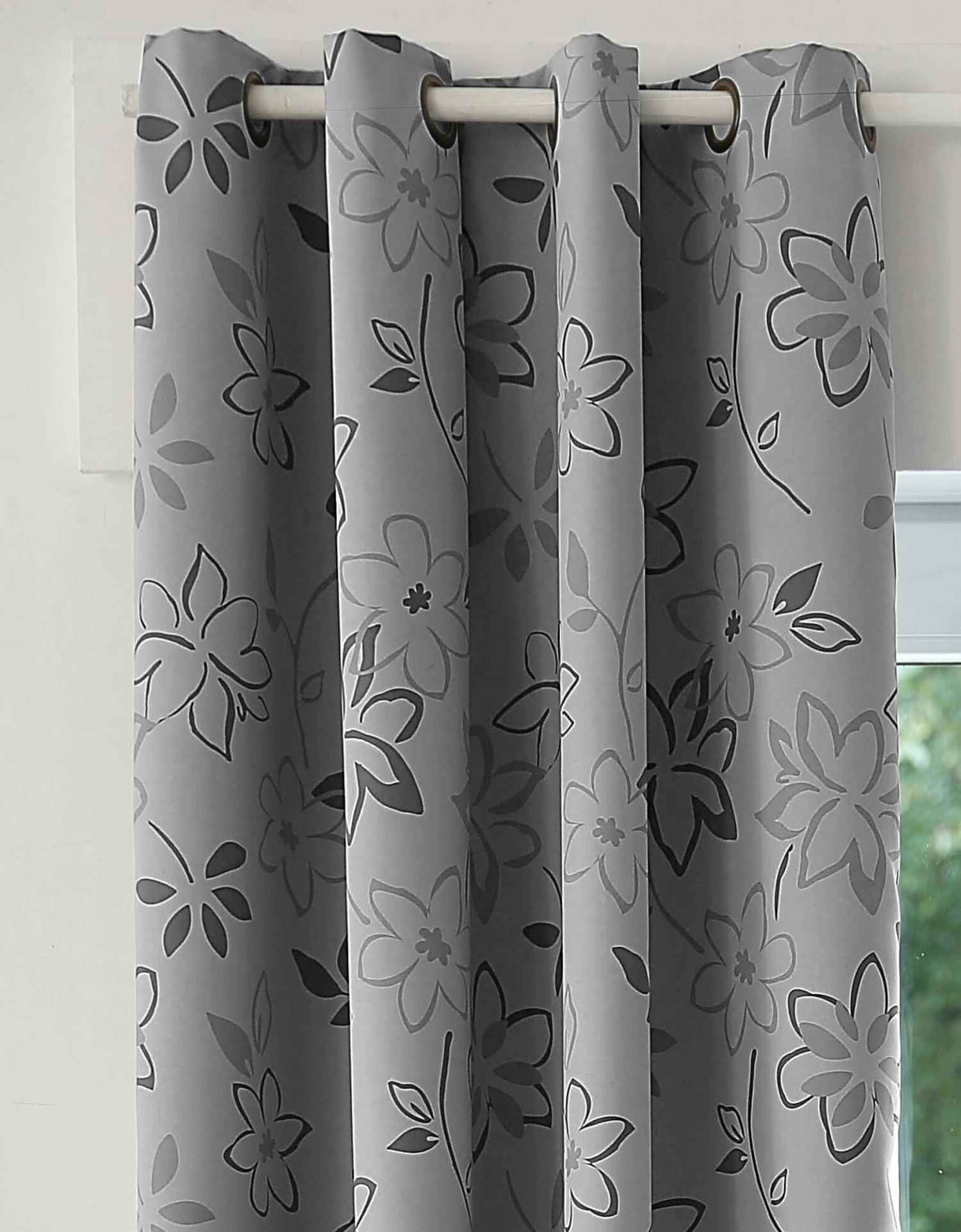 Rideau Occultant Imprimé Fleuri Finition Oeillets 1 Rideau Occultant Imprimé Fleuri Finition Oeillets